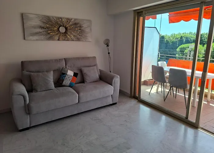 Expose Plein Sud Menton